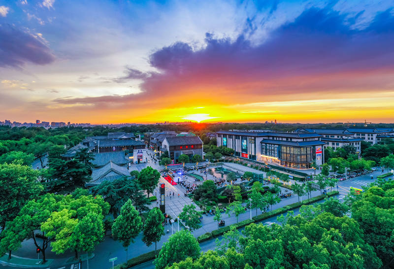 虹橋坊虹料理等商戶漏水維修項目 變更通知